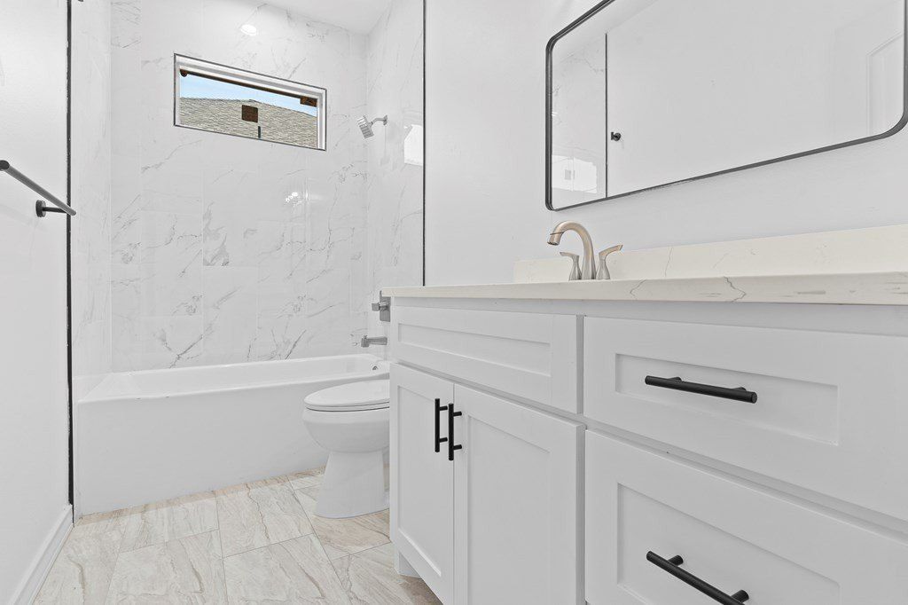 8656 Santa Isabella. Odessa, TX 79765