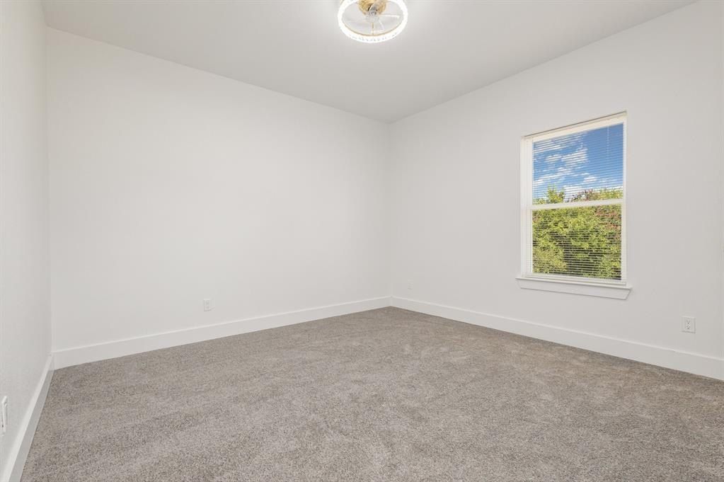 5116 Wynell Street. Dallas, TX 75241