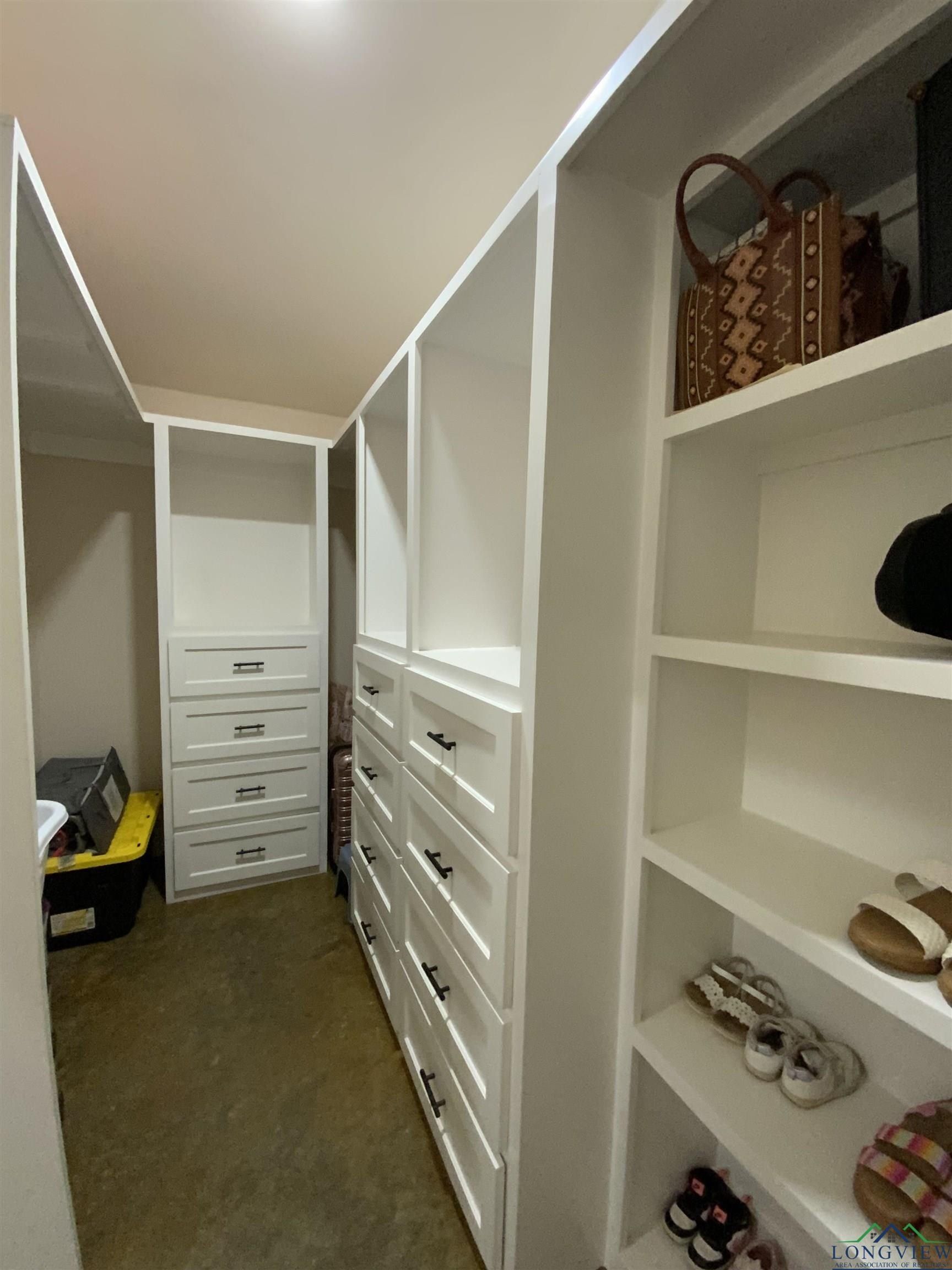 300 Bud Rd. Kilgore, TX 75662