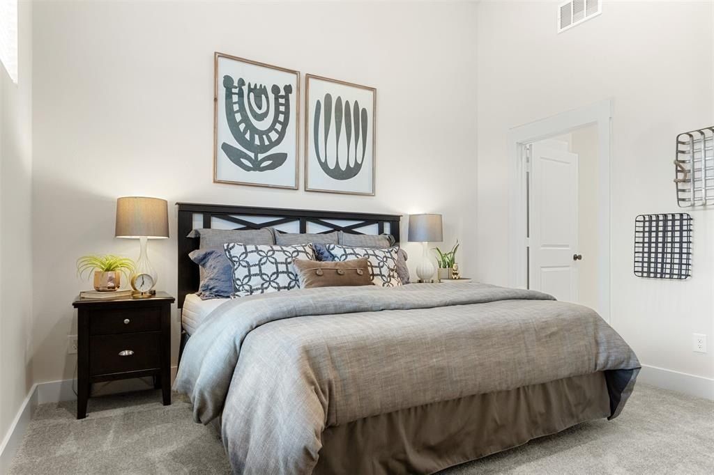 628 Oakridge Drive. Wylie, TX 75098