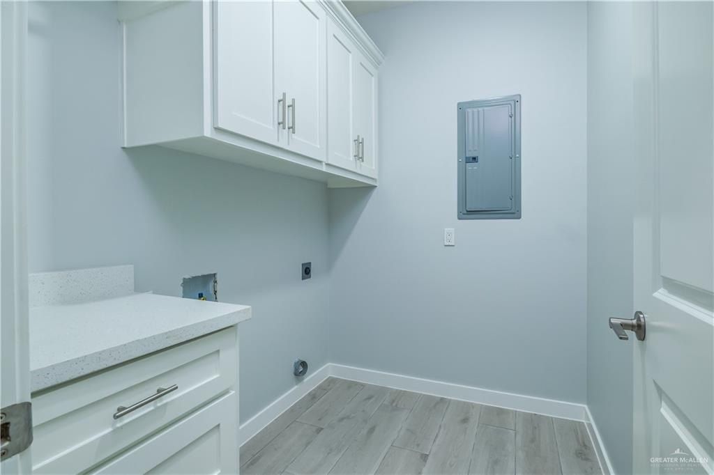 6514 N La Villita Street. Edinburg, TX 78542