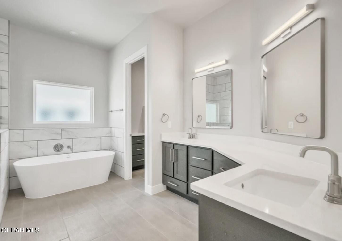 13344 Emerald Glass Drive. Horizon City, TX 79928