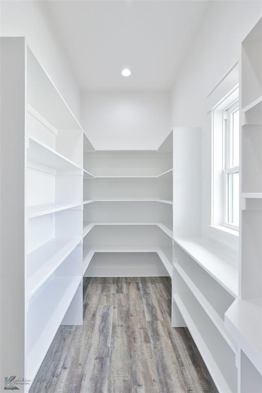 173 Windy Hill Drive. Tuscola, TX 79562