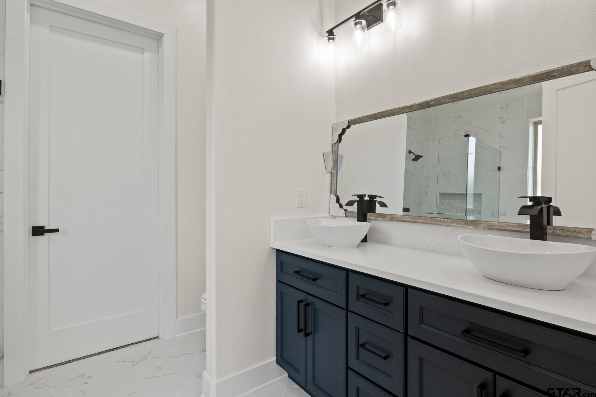 1010 Stone Wall. Mt Pleasant, TX 75456