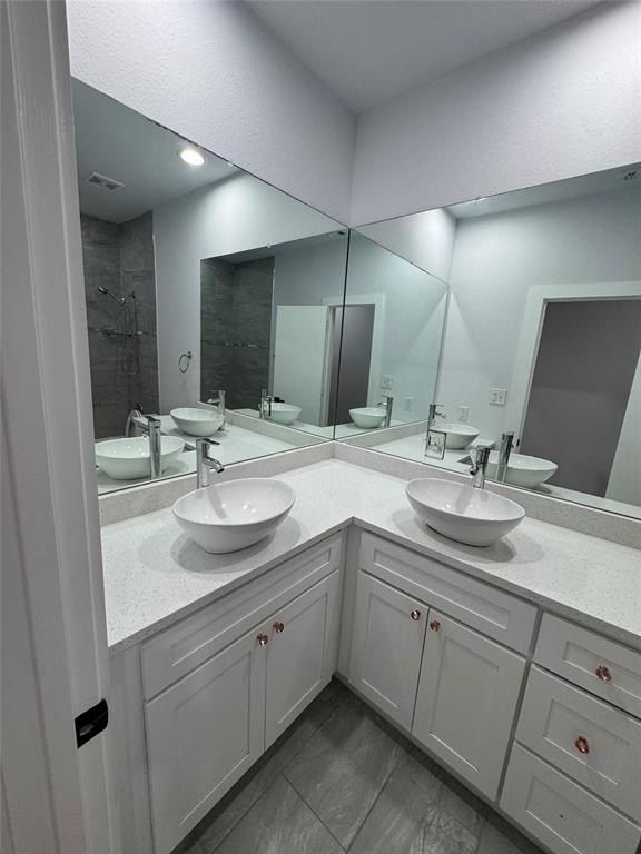 1641 Cleaver Street. Waxahachie, TX 75165