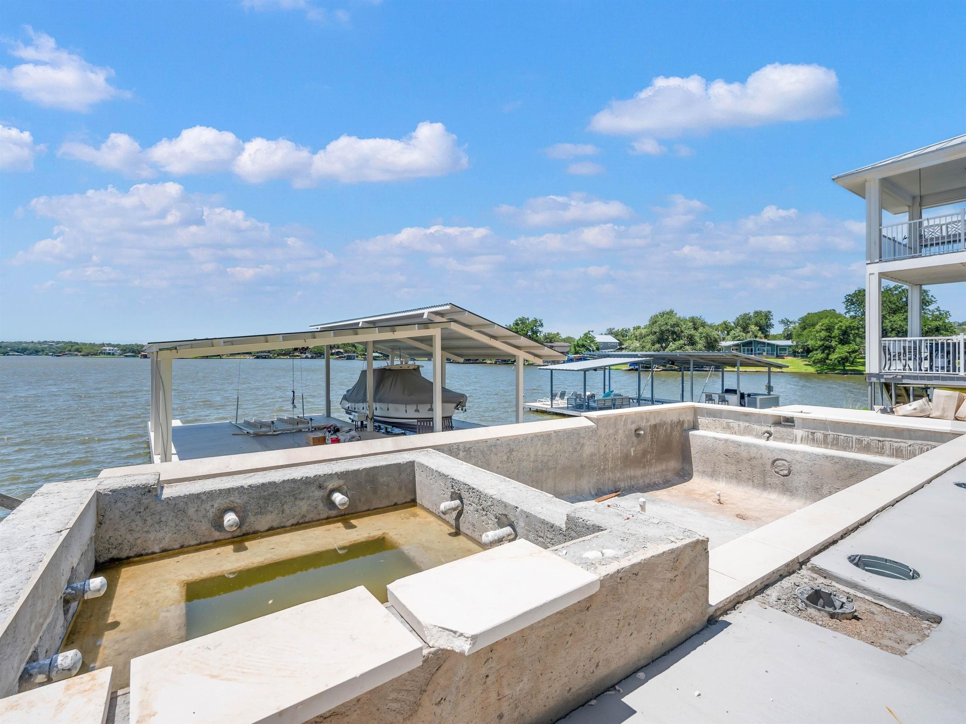 156 Skyline Dr. Sunrise Beach, TX 78643