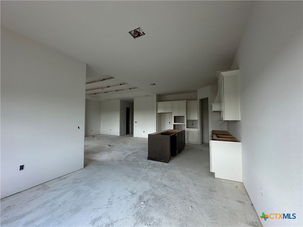 6713 Mamaw Lane. Temple, TX 76502