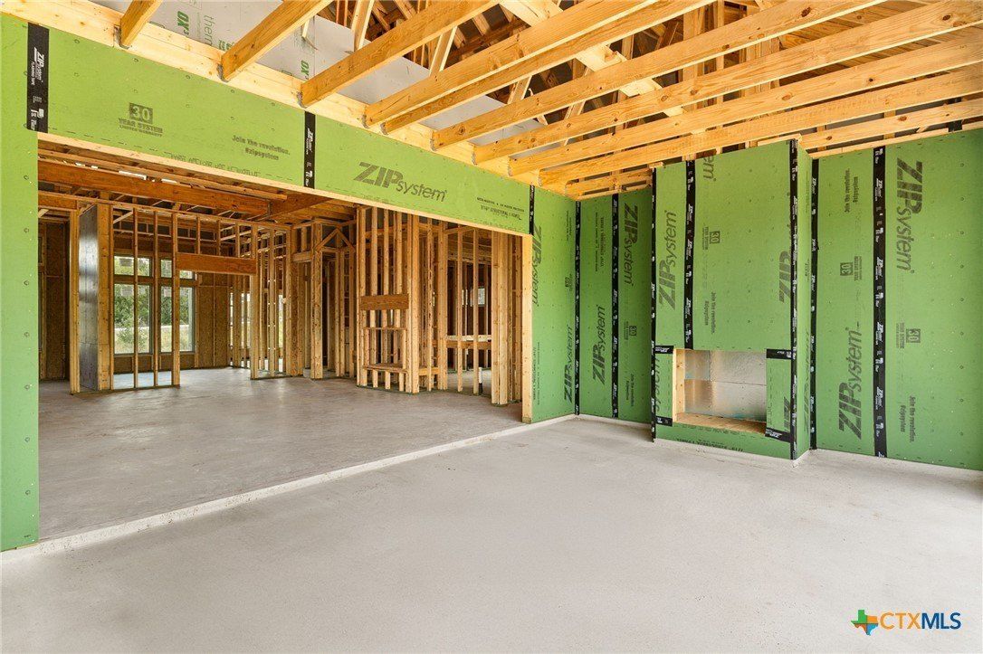 141 Gadwall Way. Spring Branch, TX 78070