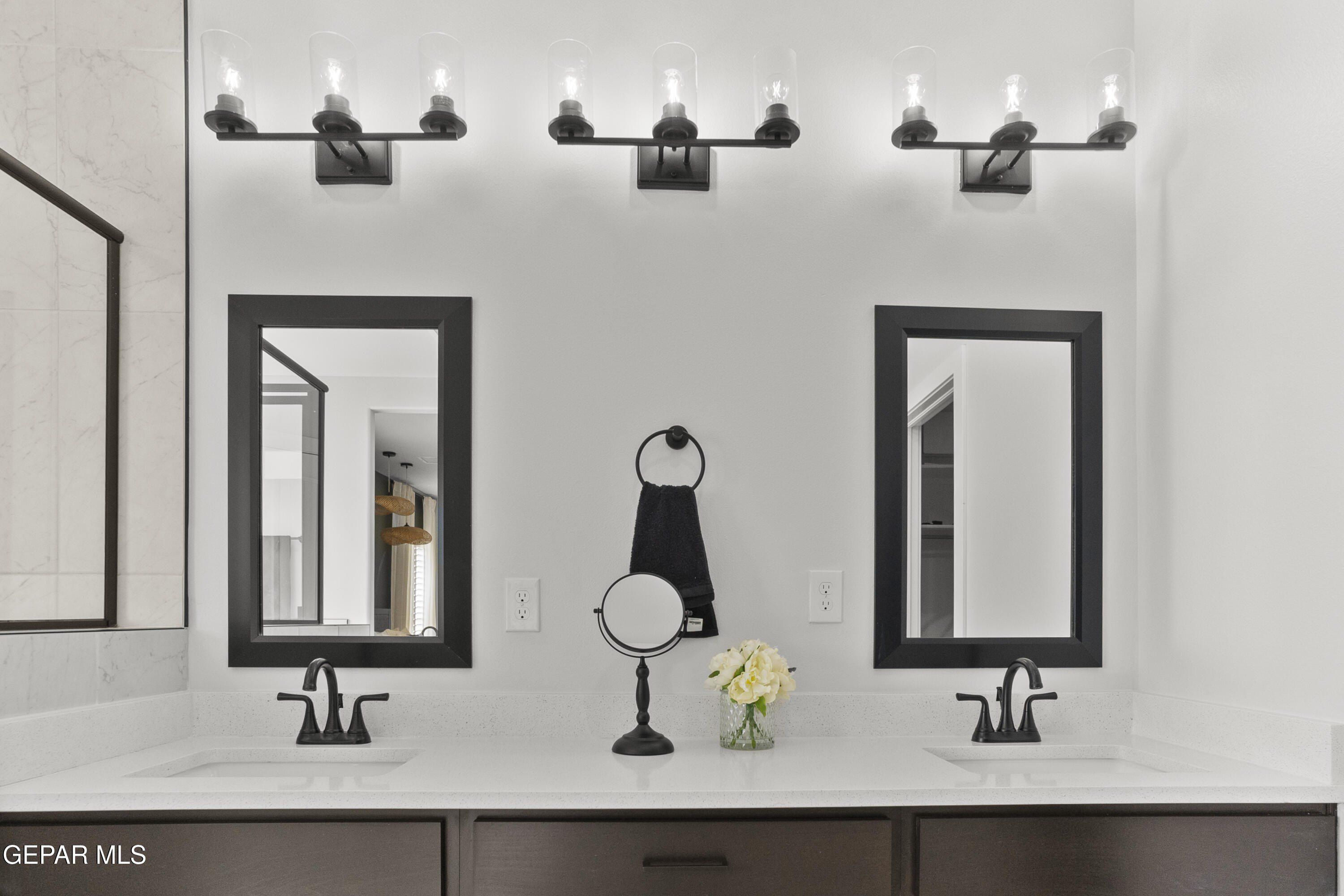 785 Cedarwood Drive. El Paso, TX 79928