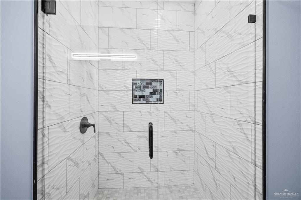 3610 Las Brisas Street. Edinburg, TX 78542