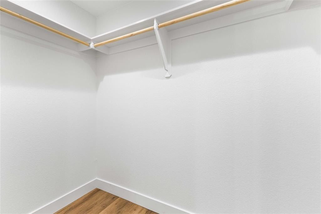 1107 E Navarro Avenue. Mart, TX 76664