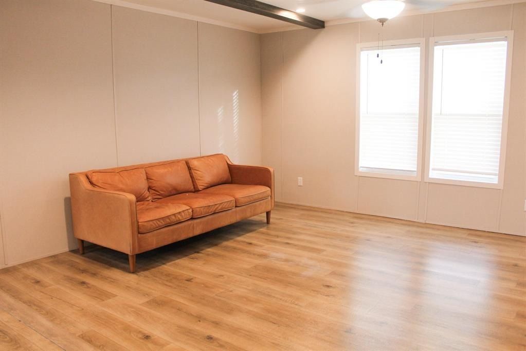 8015 County Road 588. Brownwood, TX 76801