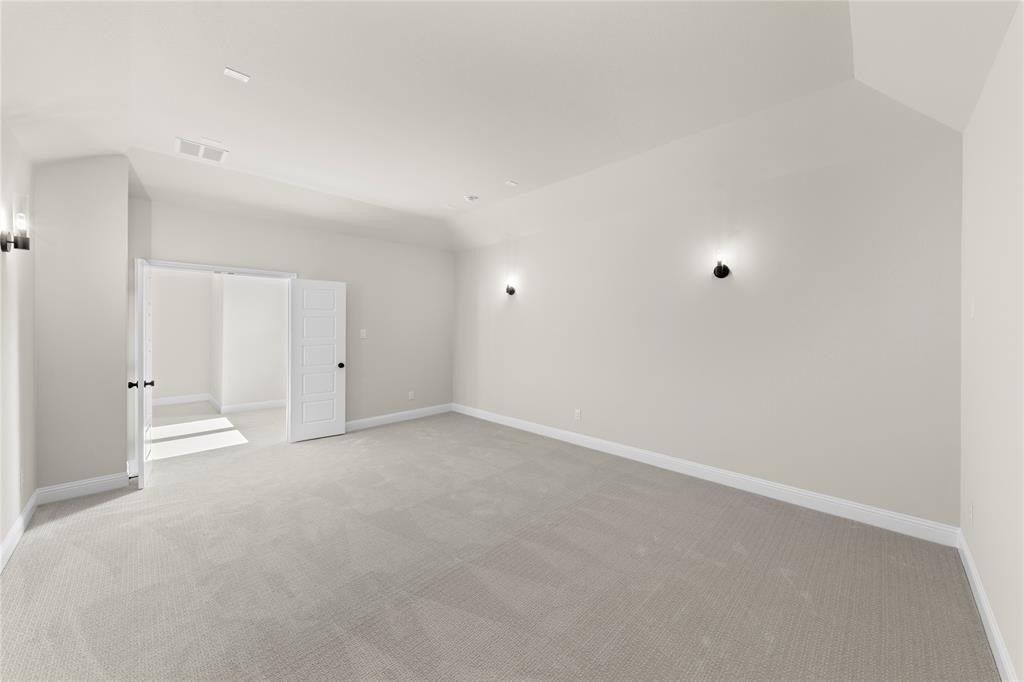 491 Mayfair Lane. Frisco, TX 75033