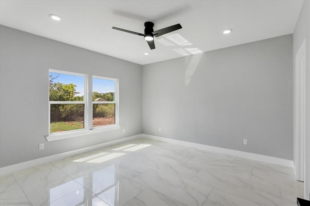 34 Morning View Drive. Gordonville, TX 76245