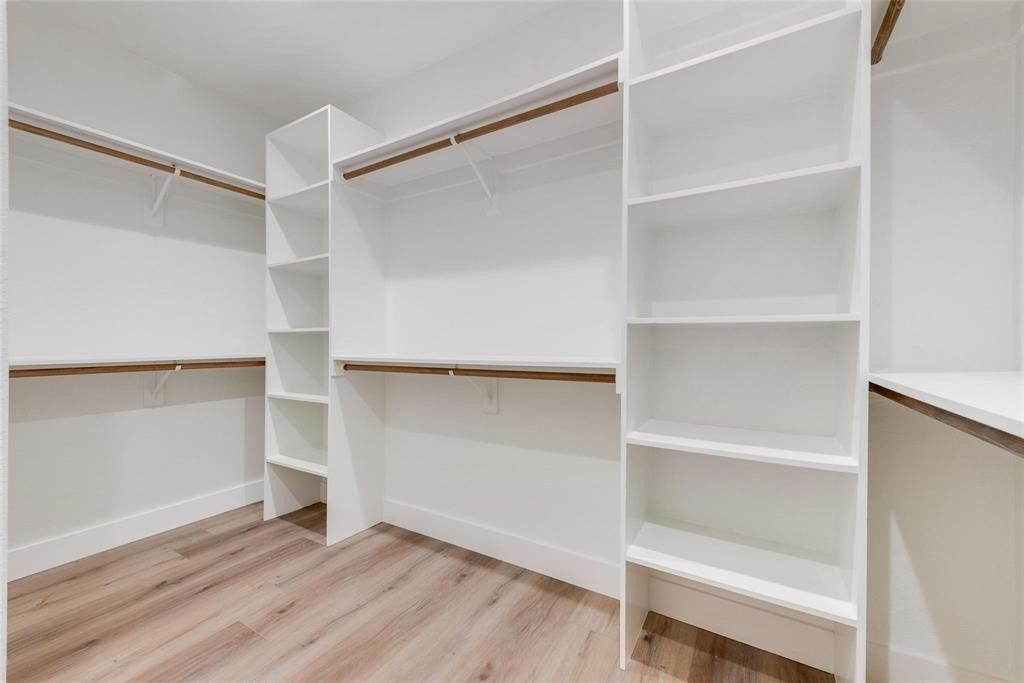 160 Quail Run Court. Decatur, TX 76234