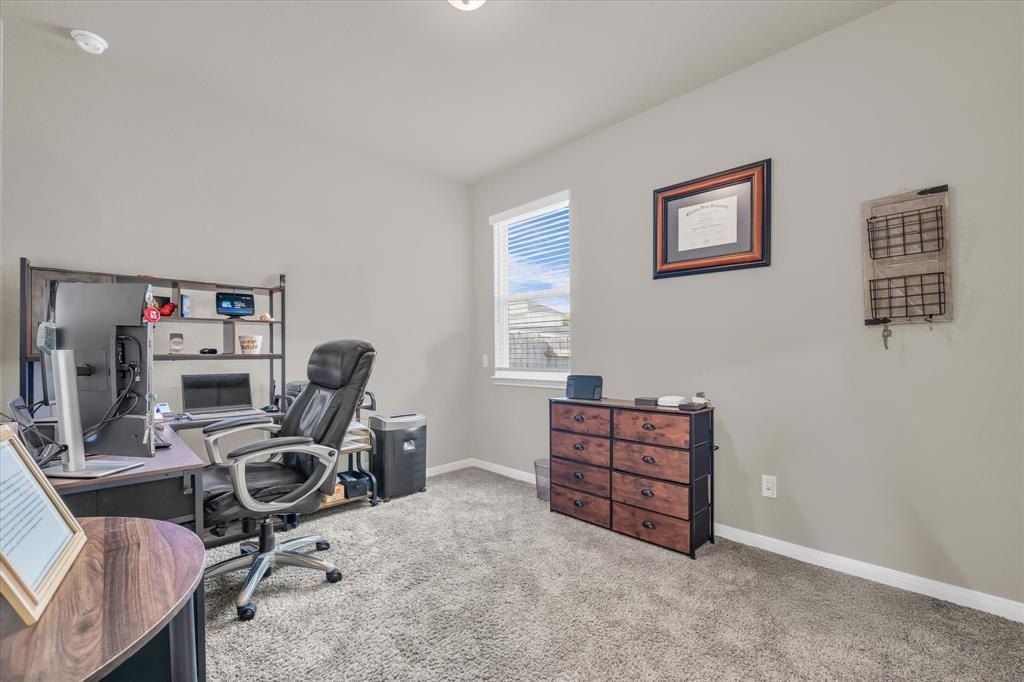 117 University Avenue. Troy, TX 76579