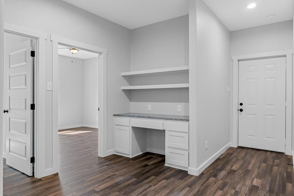 345 Cherry Creek Lane. Canton, TX 75103