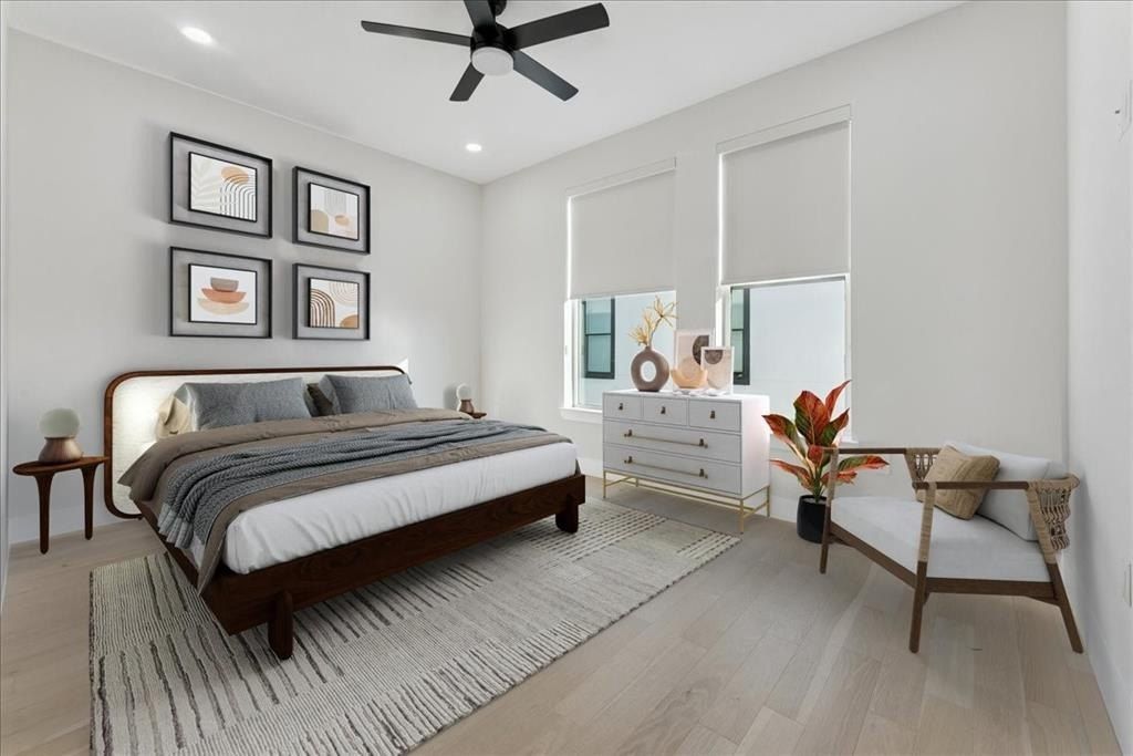 1512 Seegar Street. Dallas, TX 75215