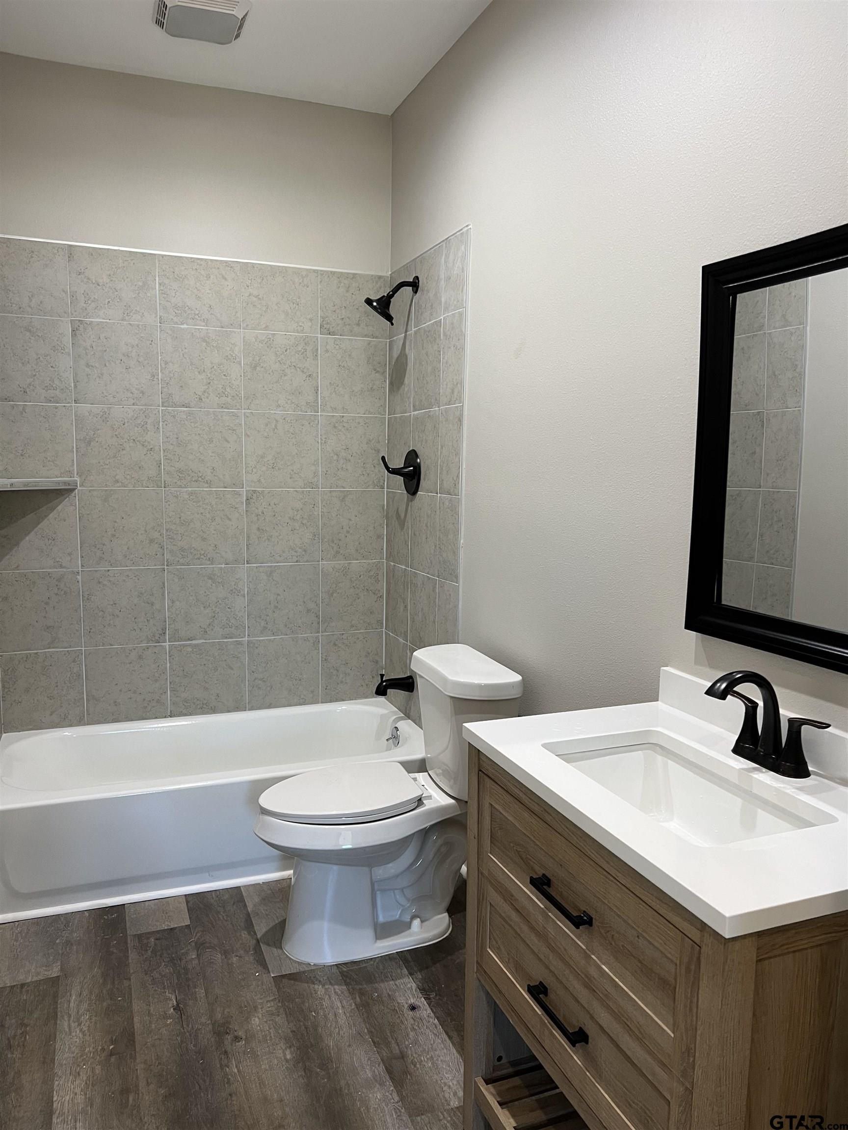 152 Royal Dr W. Bullard, TX 75757