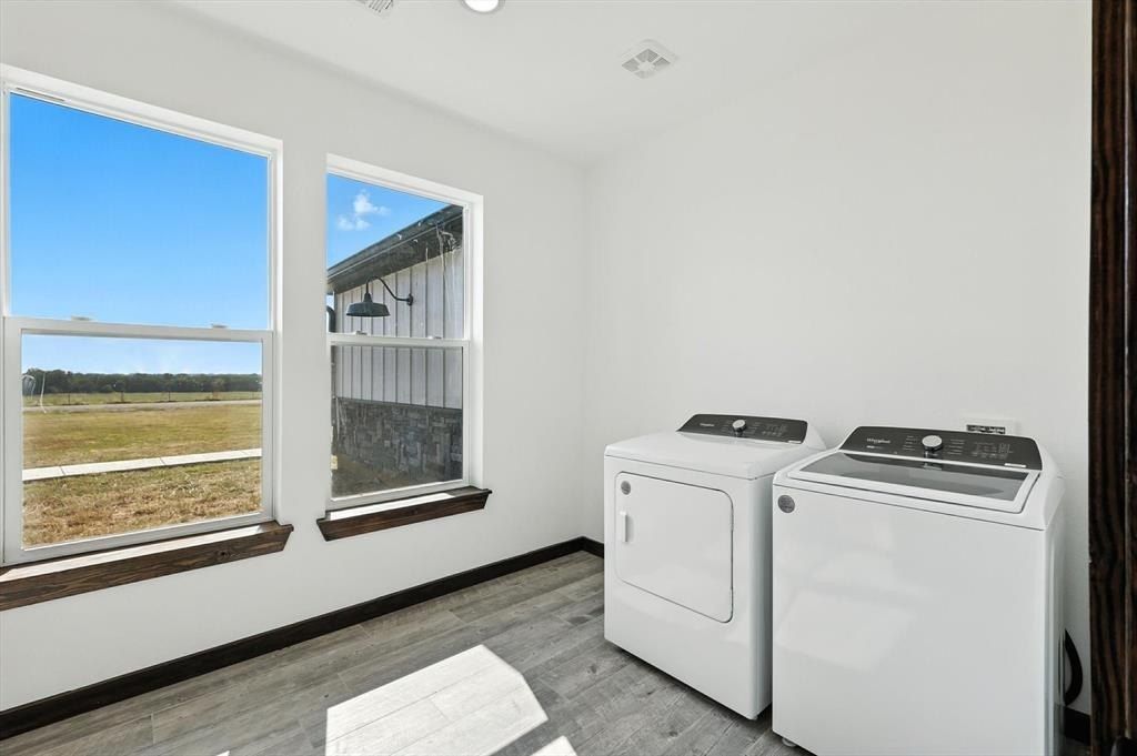 835 Club Lake Road. Whitesboro, TX 76273