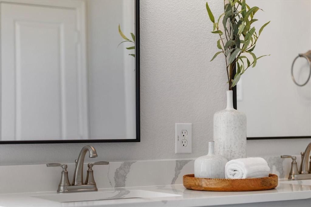 904 Beall Street. Denton, TX 76207