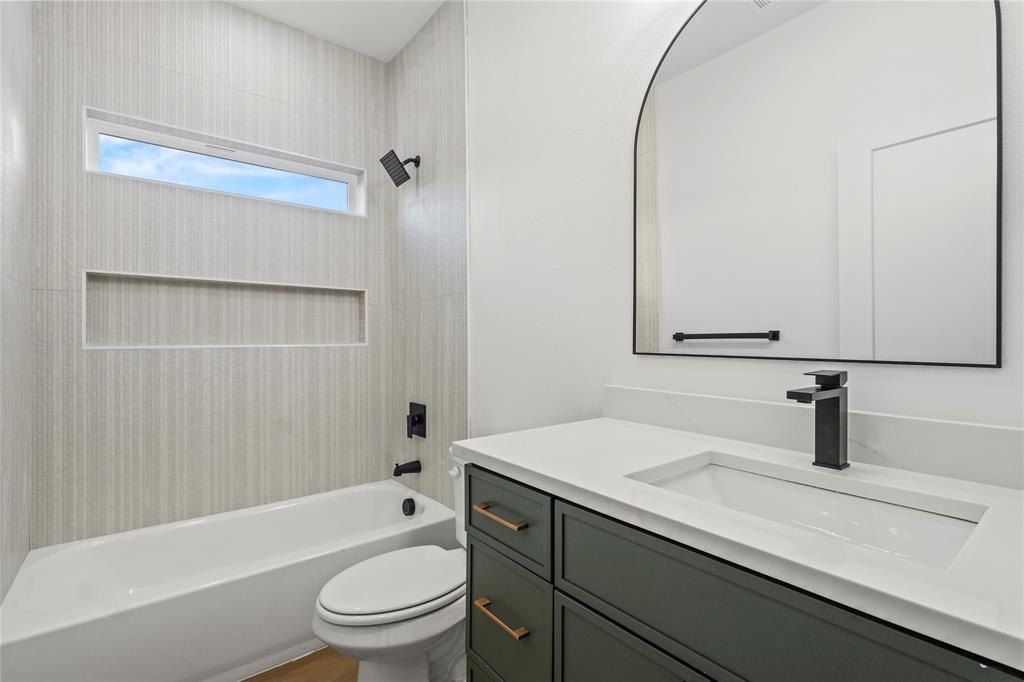 3311 S Haskell Avenue. Dallas, TX 75223