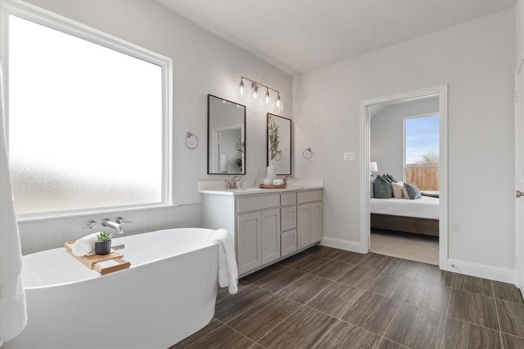 3912 Felicity Lane. Denton, TX 76207