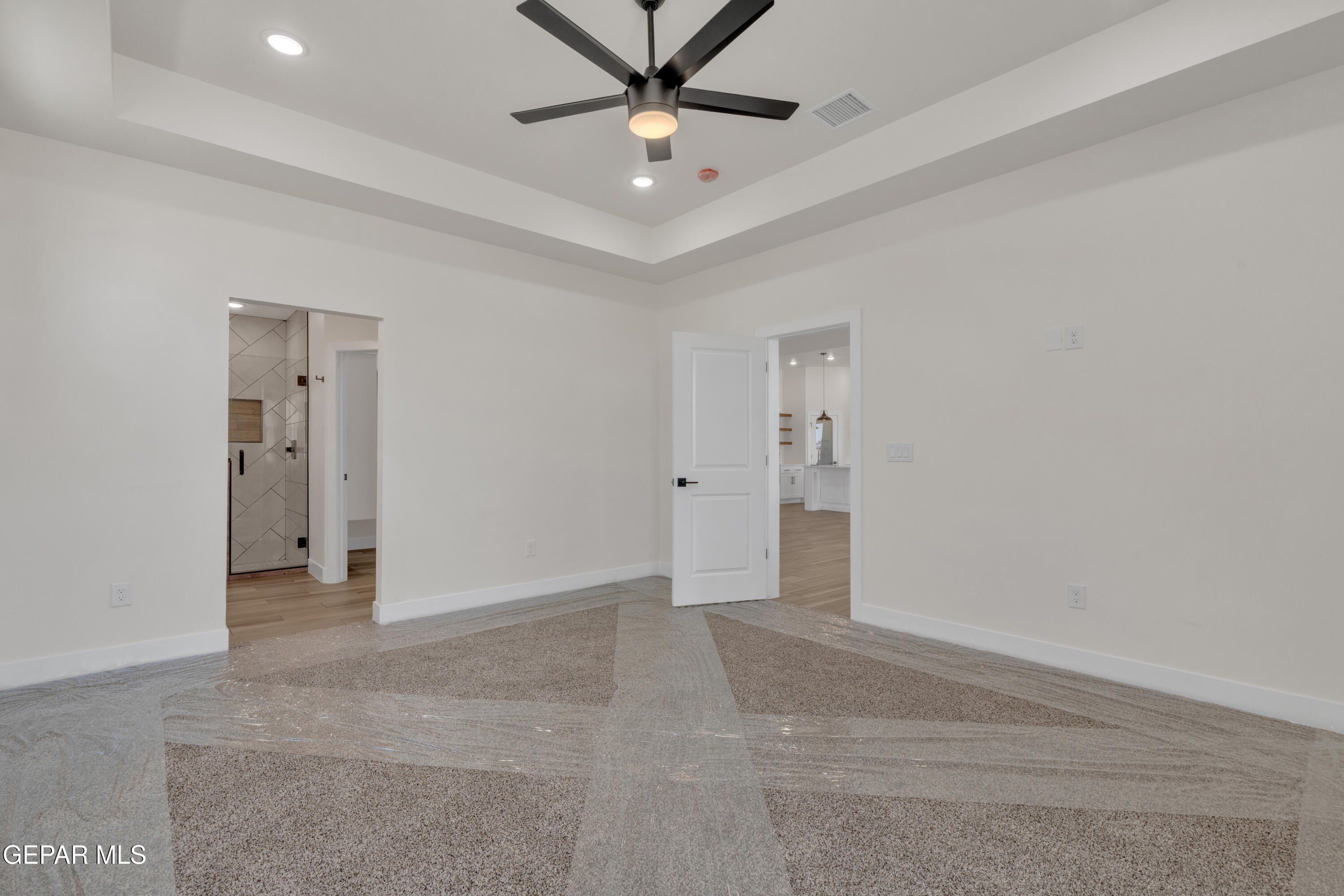 13393 Emerald Pearl Drive. Horizon City, TX 79928