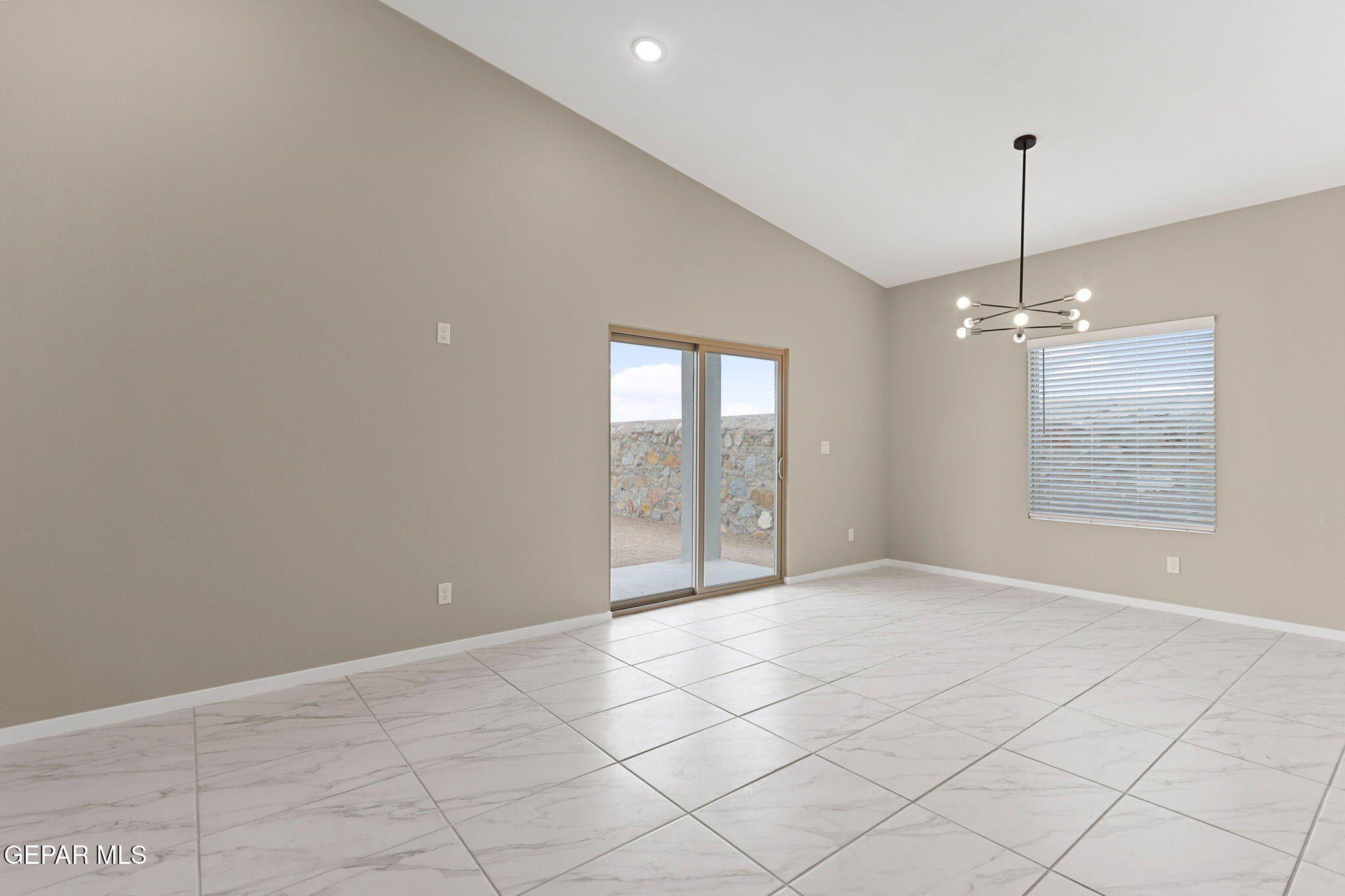 621 Espa Court. Vinton, TX 79821