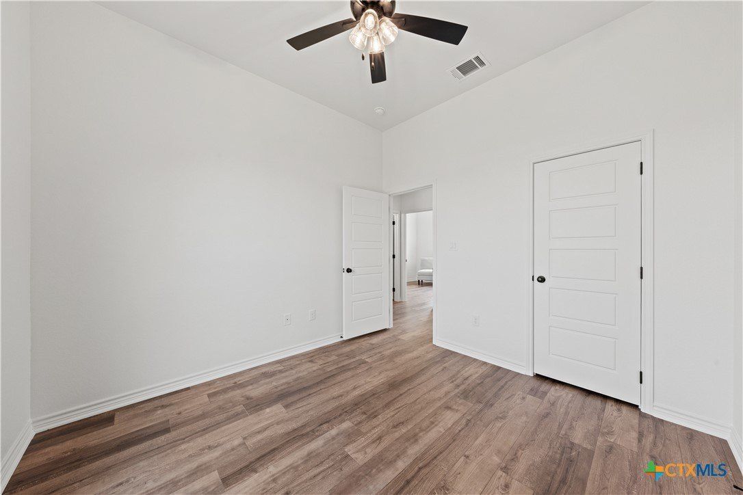 206 Creek Plum Lane. Temple, TX 76502