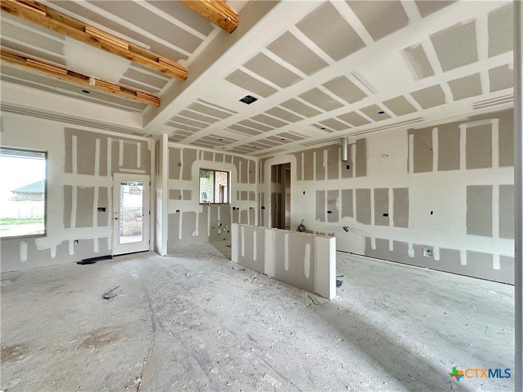 9016 Blackhawk Drive. Temple, TX 76502