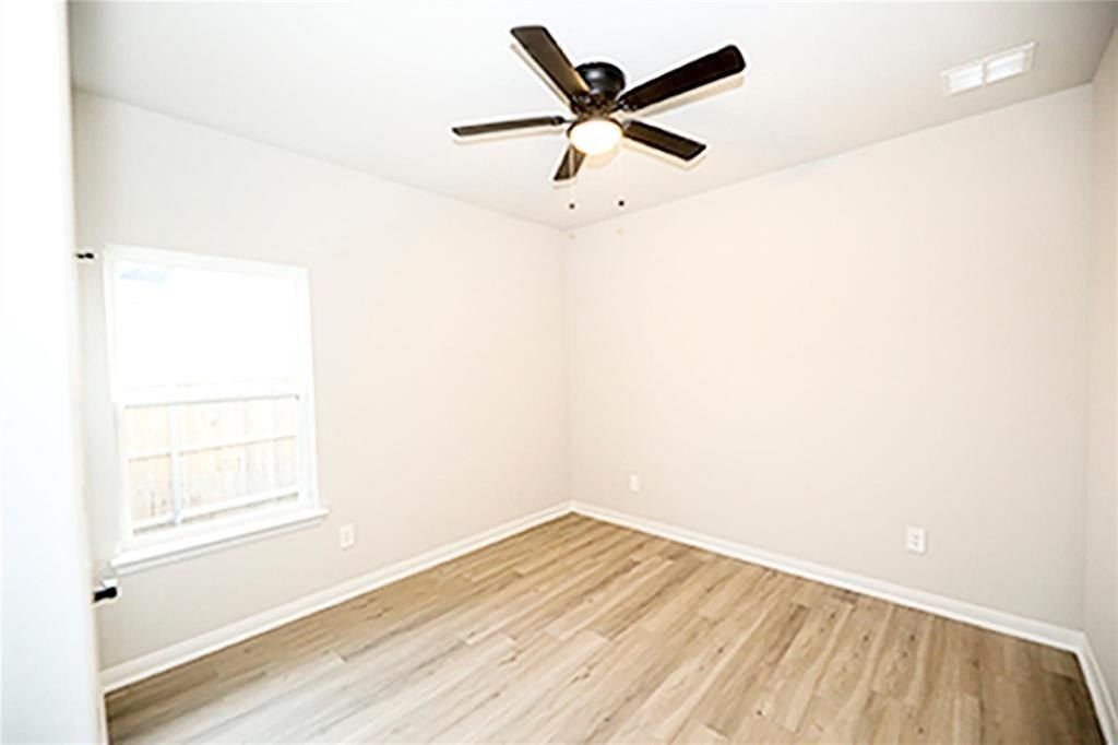 1412 Mason Street. Bowie, TX 76230