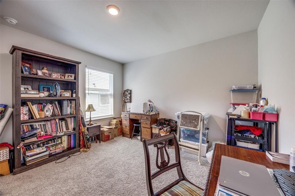 525 Brandy Lane. Tom Bean, TX 75489