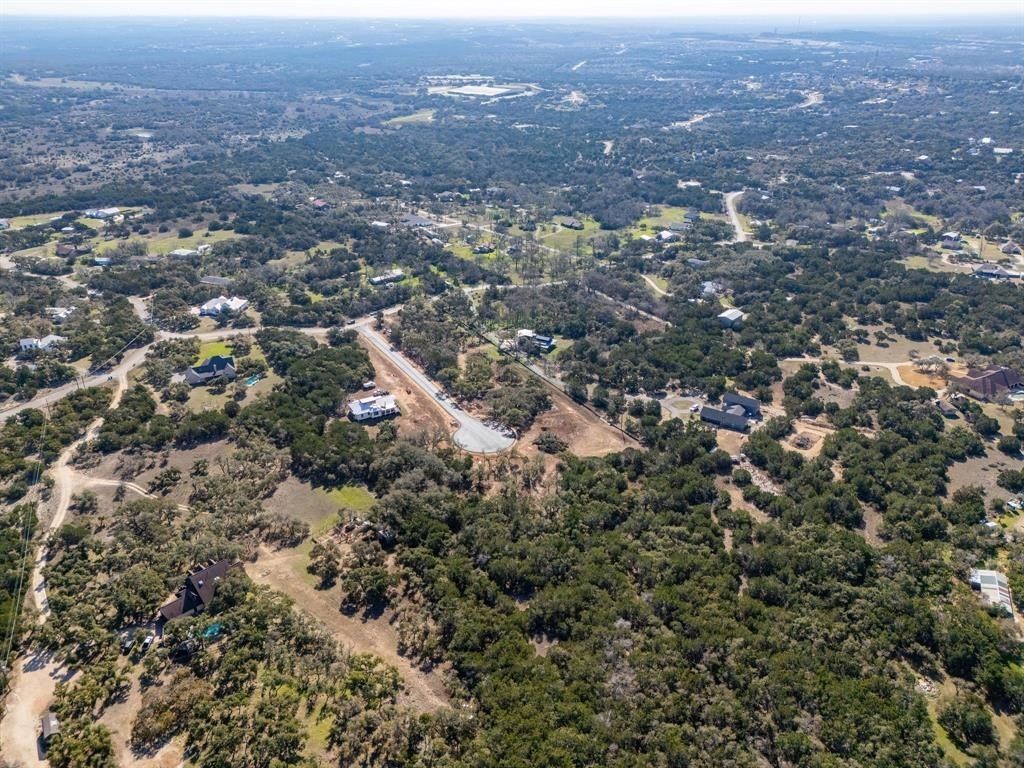 Lot4 Springlake Drive. Dripping Springs, TX 78620