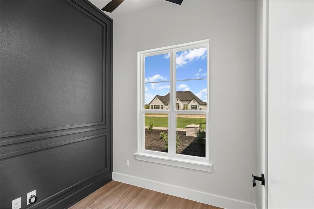 165 Fan Mill Trail. Weatherford, TX 76085