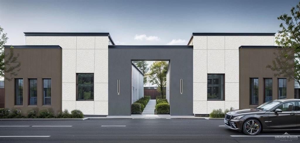 2301 S Hillside Avenue. Edinburg, TX 78542