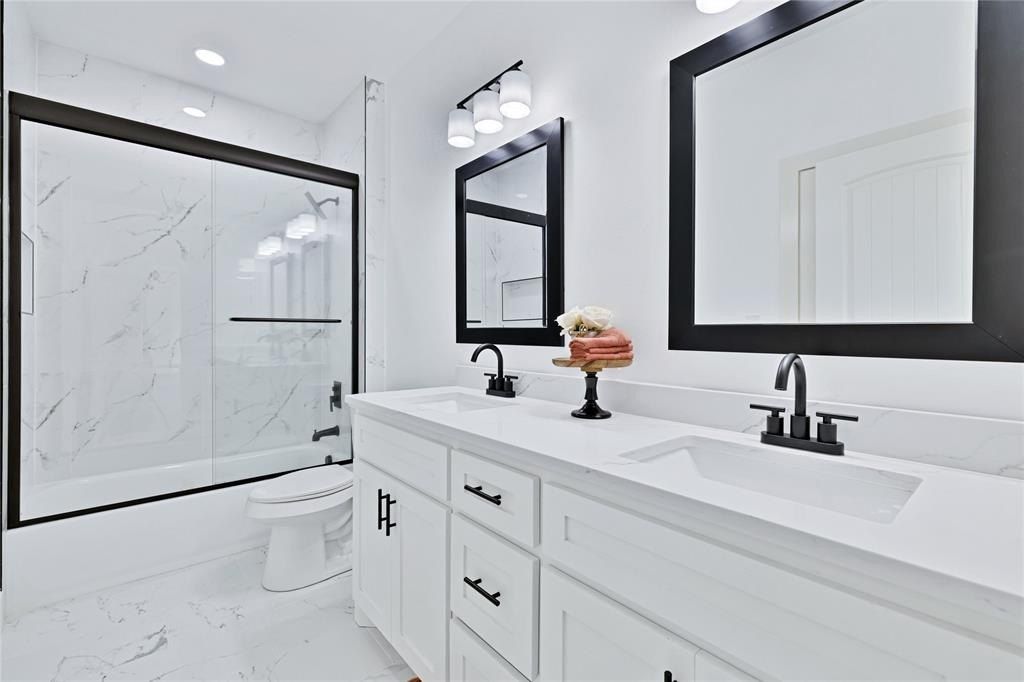 1950 Joyce Road. Kaufman, TX 75142