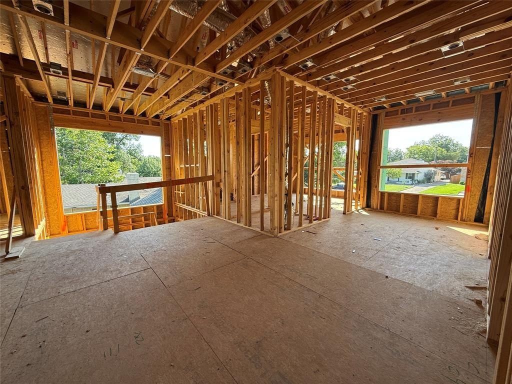 7007 Irongate Lane. Dallas, TX 75214