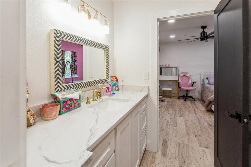 297 Bourrous Drive. Diboll, TX 75941