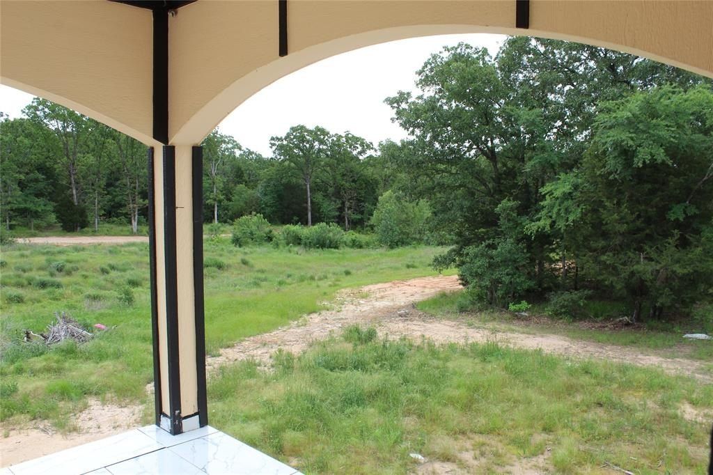 3265 Private Road 5401. Malakoff, TX 75148