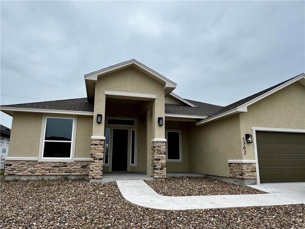 1702 Elm View Drive. Corpus Christi, TX 78418