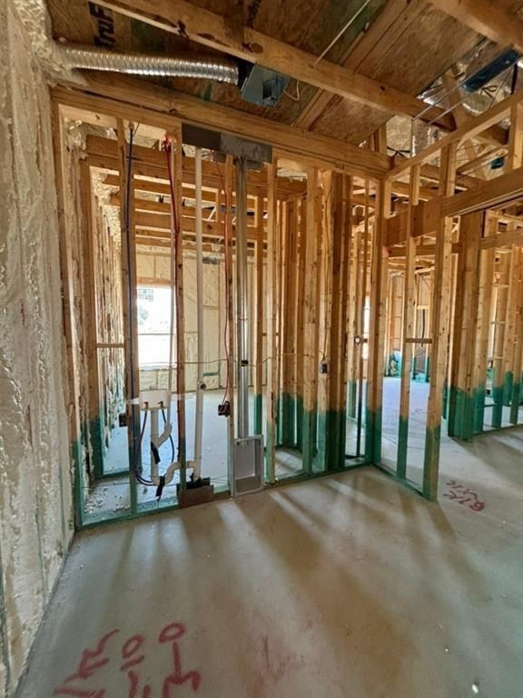 12420 Hornfels Drive. Krum, TX 76249