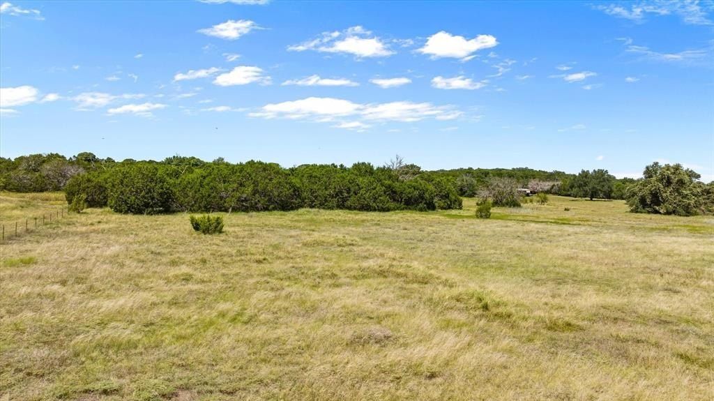 1037 County Road 1011. Glen Rose, TX 76043