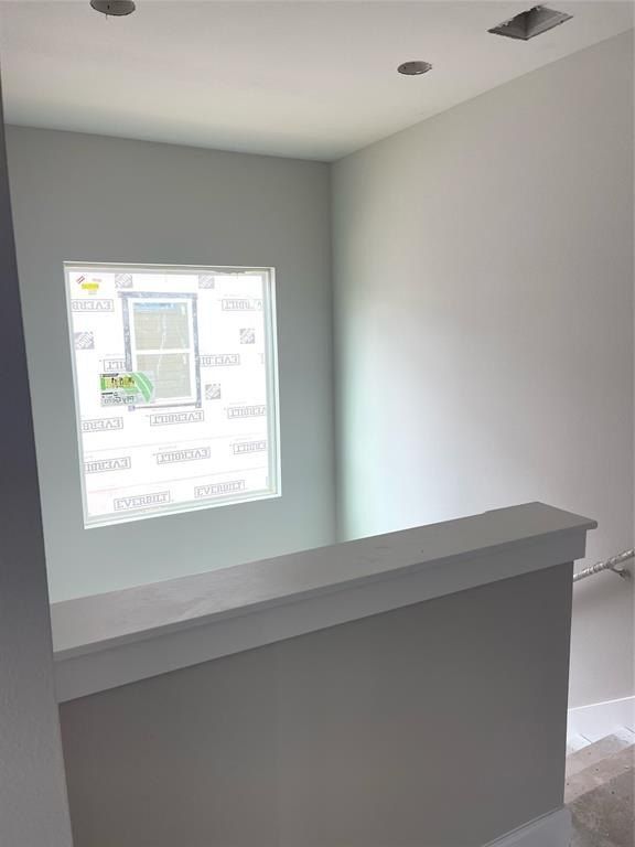 1410 Diceman Avenue. Dallas, TX 75203