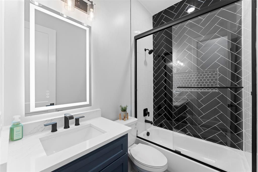 1920 County Road 658. Farmersville, TX 75442