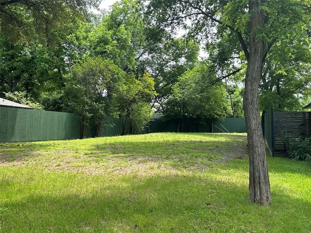 3776 Shorecrest Drive. Dallas, TX 75209