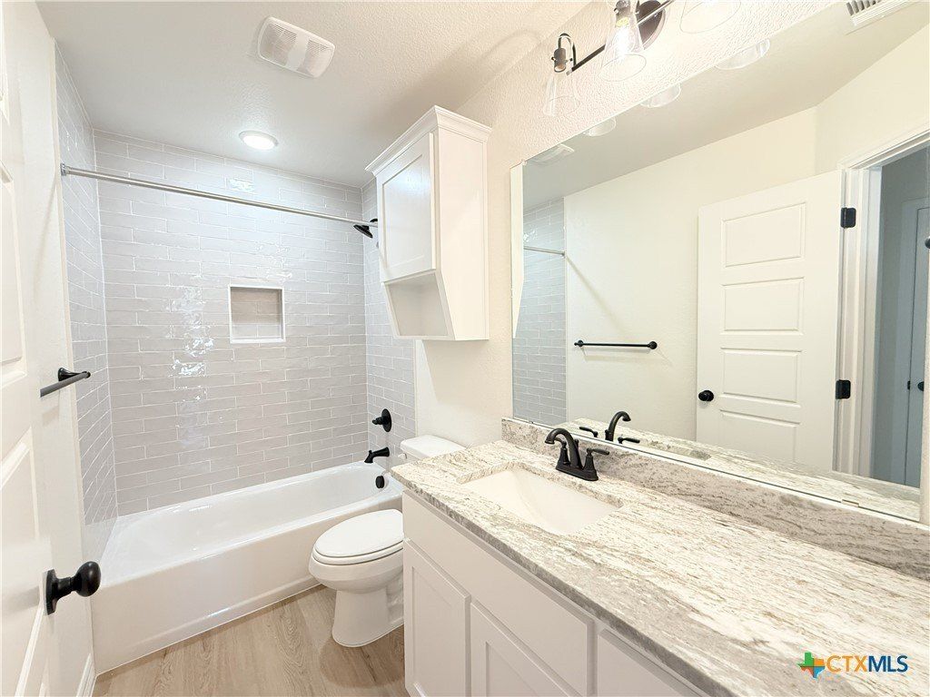 4707 Allison Drive. Belton, TX 76513