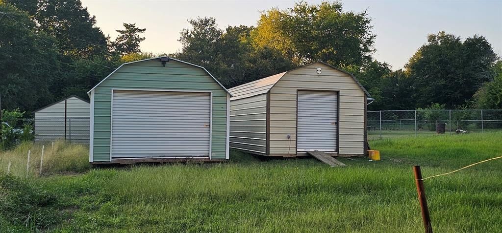 410 Vz County Road 2122. Canton, TX 75103