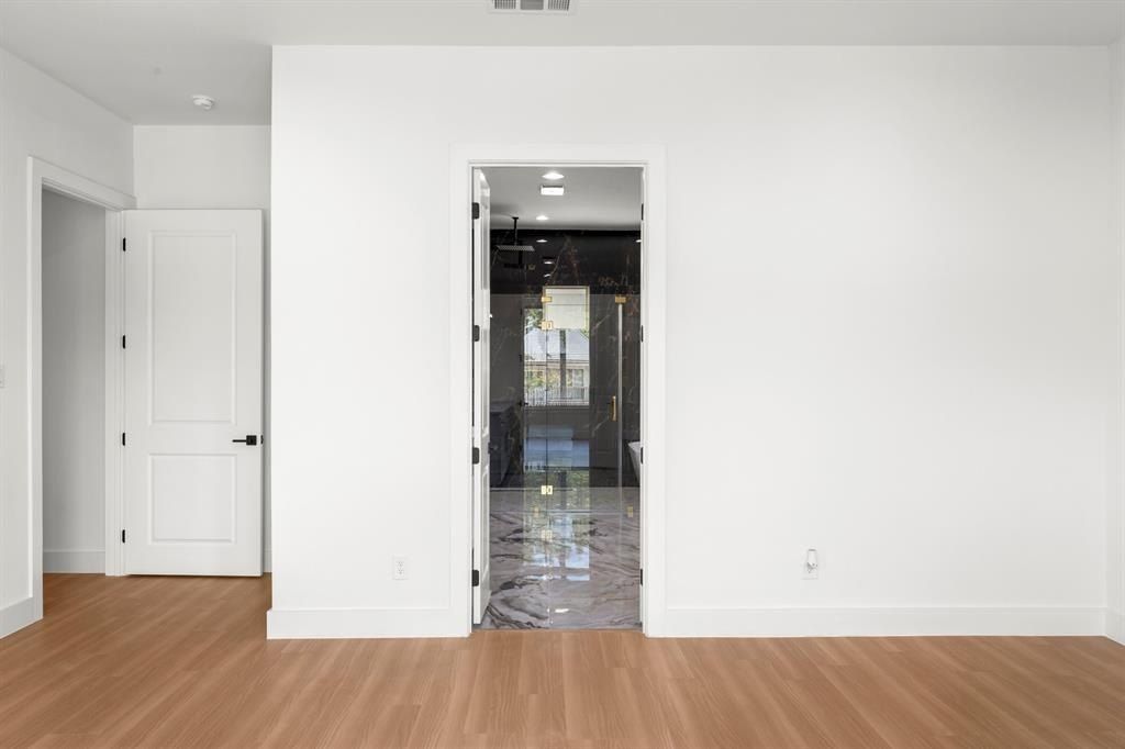 9008 Crosswind Drive. Fort Worth, TX 76179