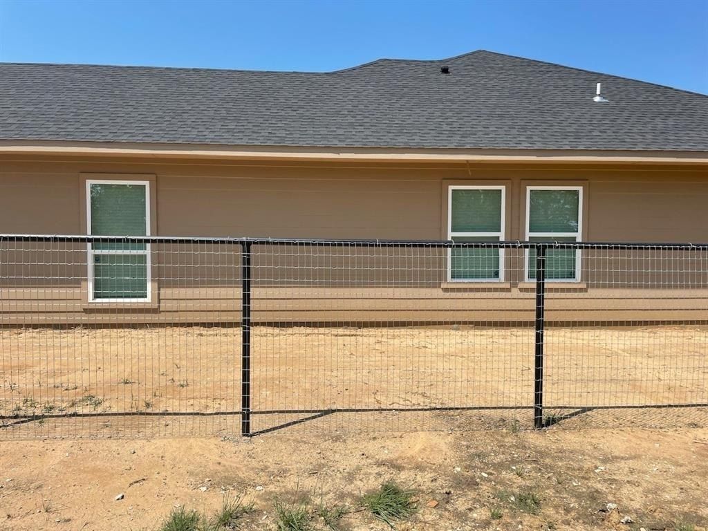 18636 Doubletree Drive. Justin, TX 76247